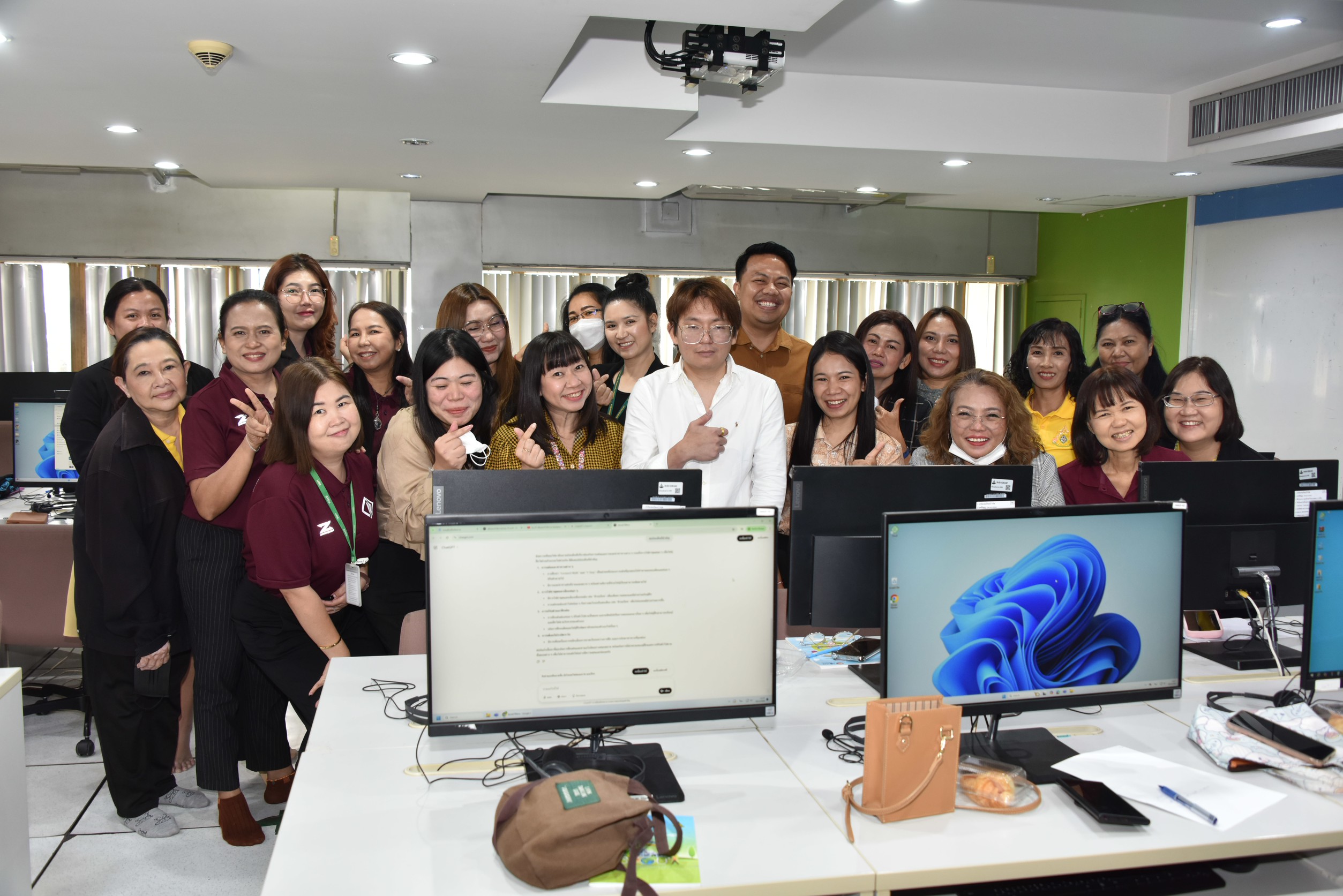 You are currently viewing โครงการฝึกอบรมเพิ่มประสิทธิภาพการทำงานของสำนักงานเลขานุการสำนักเทคโนโลยีการศึกษา “การถอดรายงานการประชุมด้วยเทคโนโลยี AI”